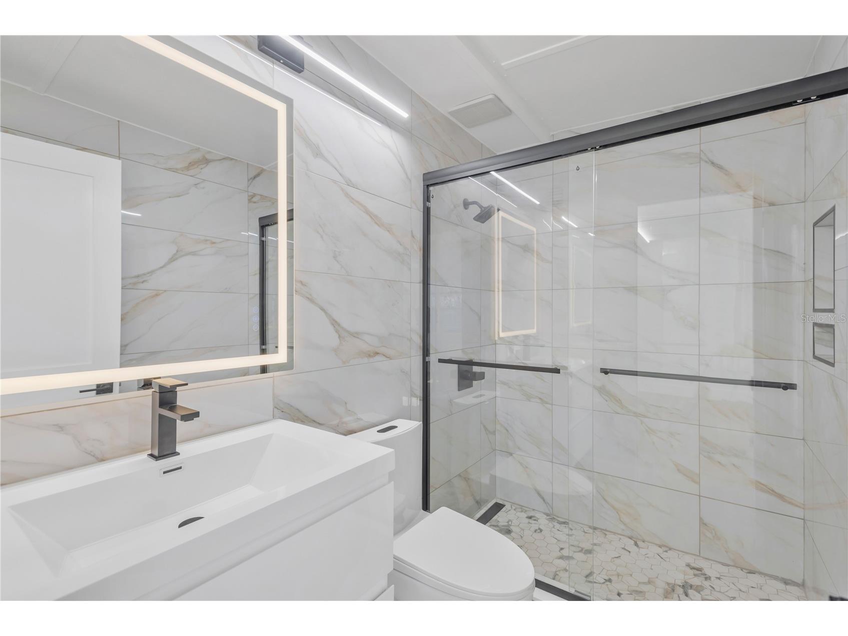 4300 28th Avenue N Saint Petersburg FL 33713 TB8457660 image13