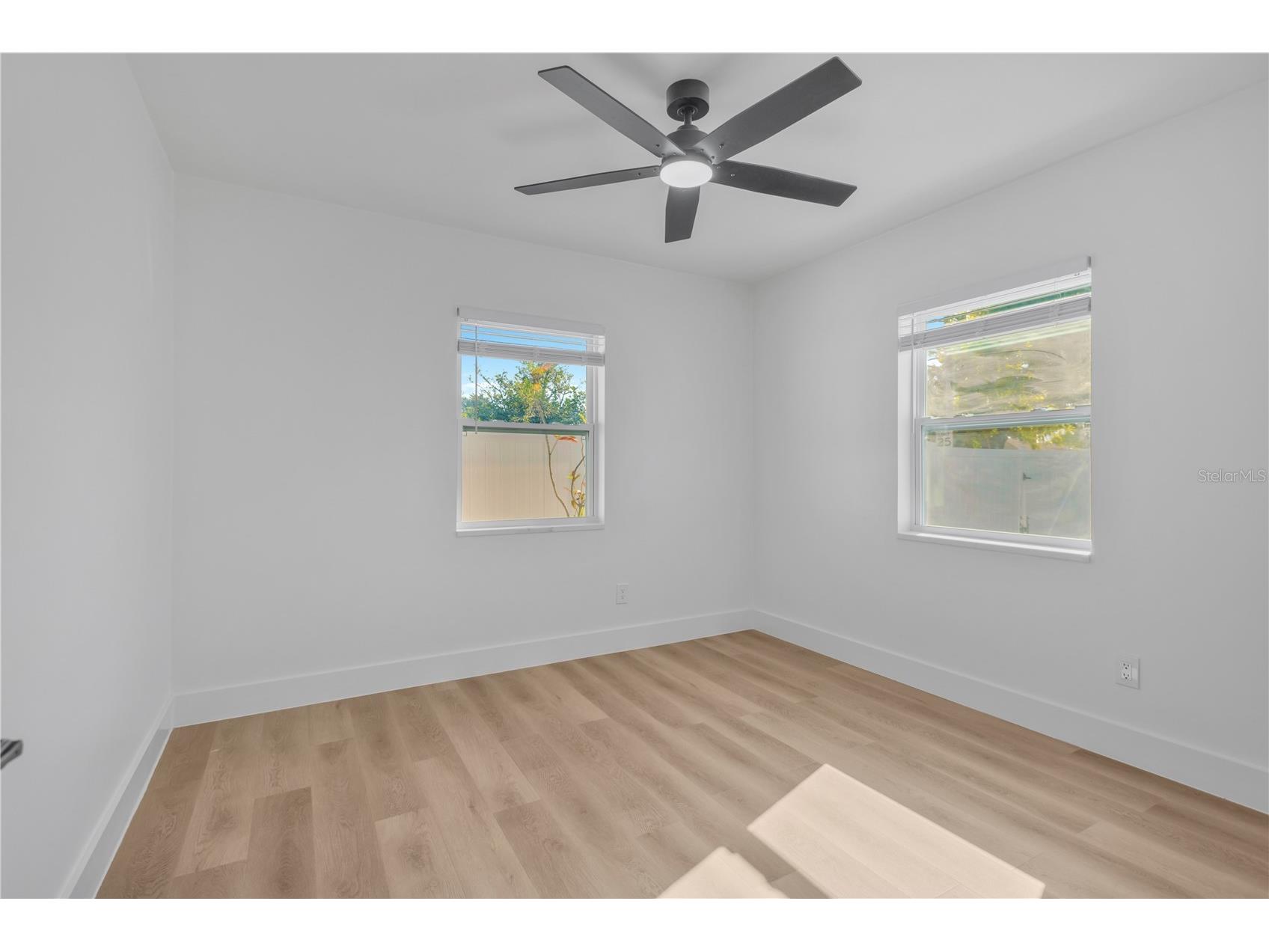 4300 28th Avenue N Saint Petersburg FL 33713 TB8457660 image22