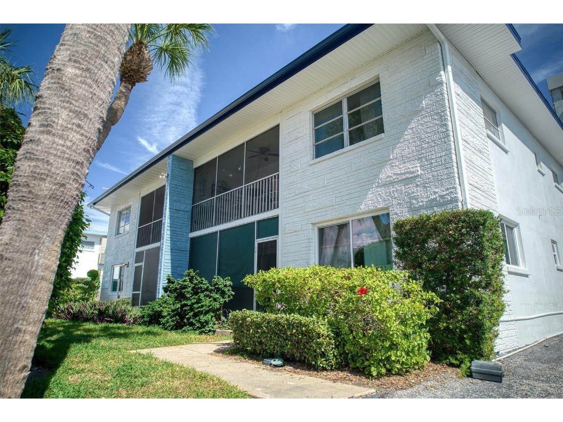 4300 37th Street S #2 Saint Petersburg FL 33711 U8200978 image1