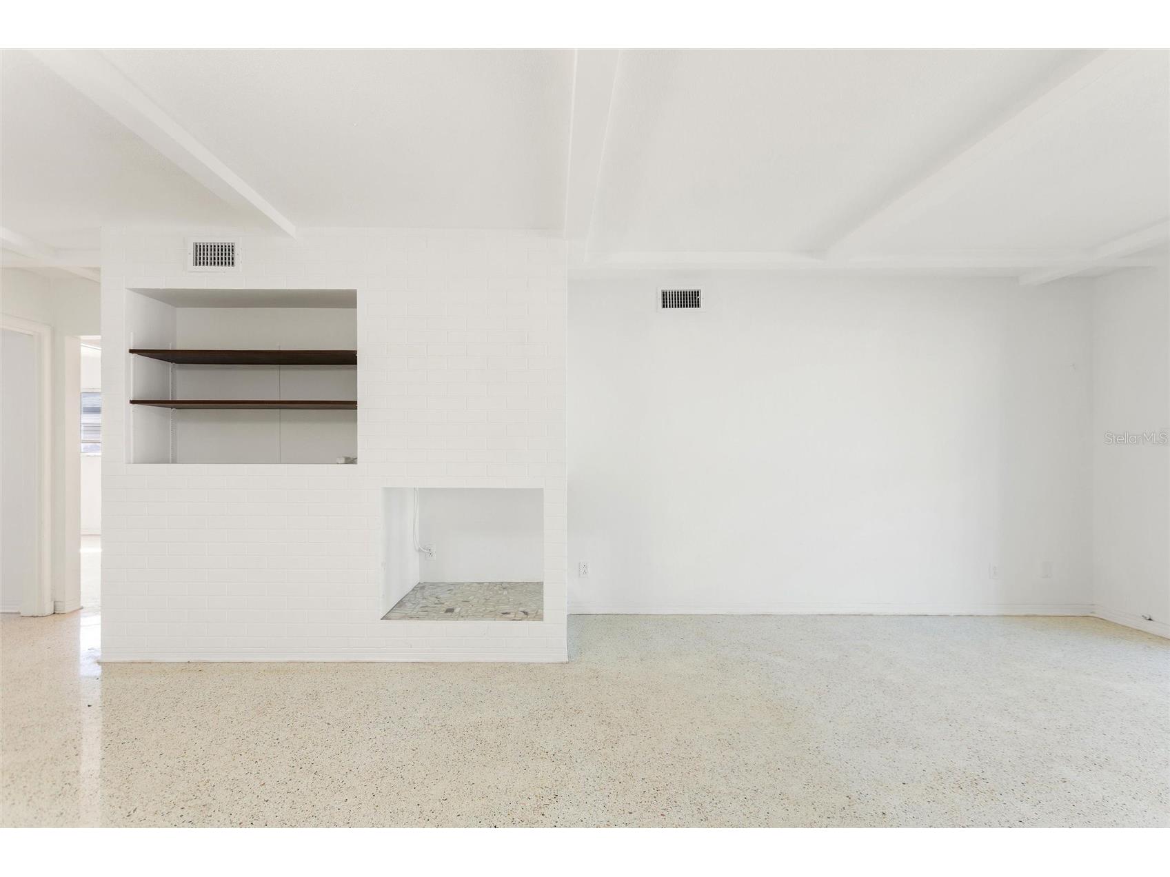 4300 37th Street S #4 Saint Petersburg FL 33711 TB8478670 image12