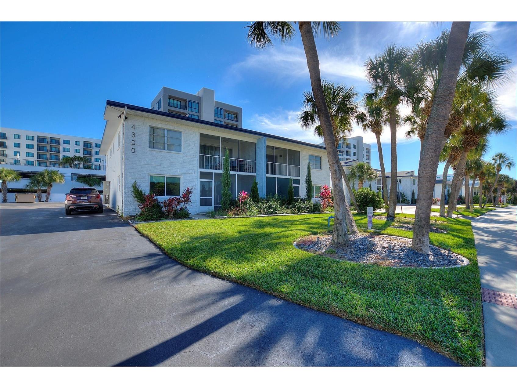 4300 37th Street S #4 Saint Petersburg FL 33711 TB8478670 image2