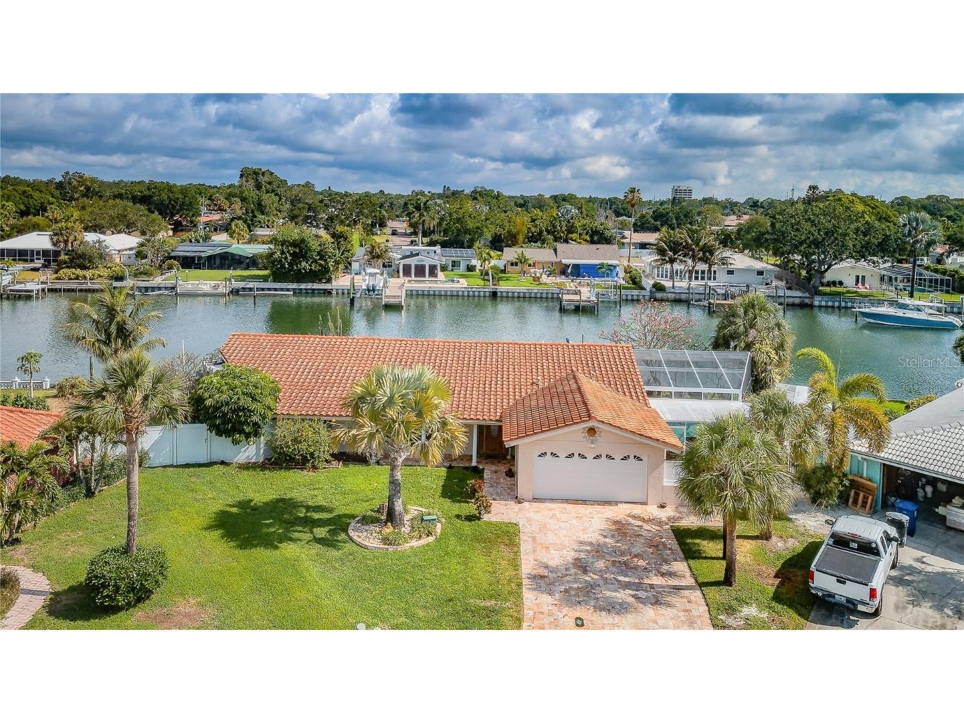 4300 39th Street S Saint Petersburg FL 33711 U8197151 image1