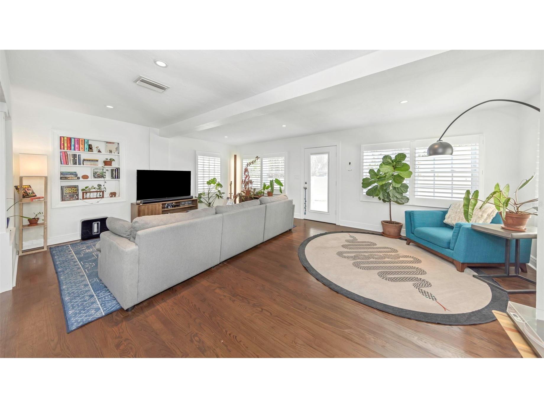 4300 3rd Avenue S Saint Petersburg FL 33711 TB8498795 image11