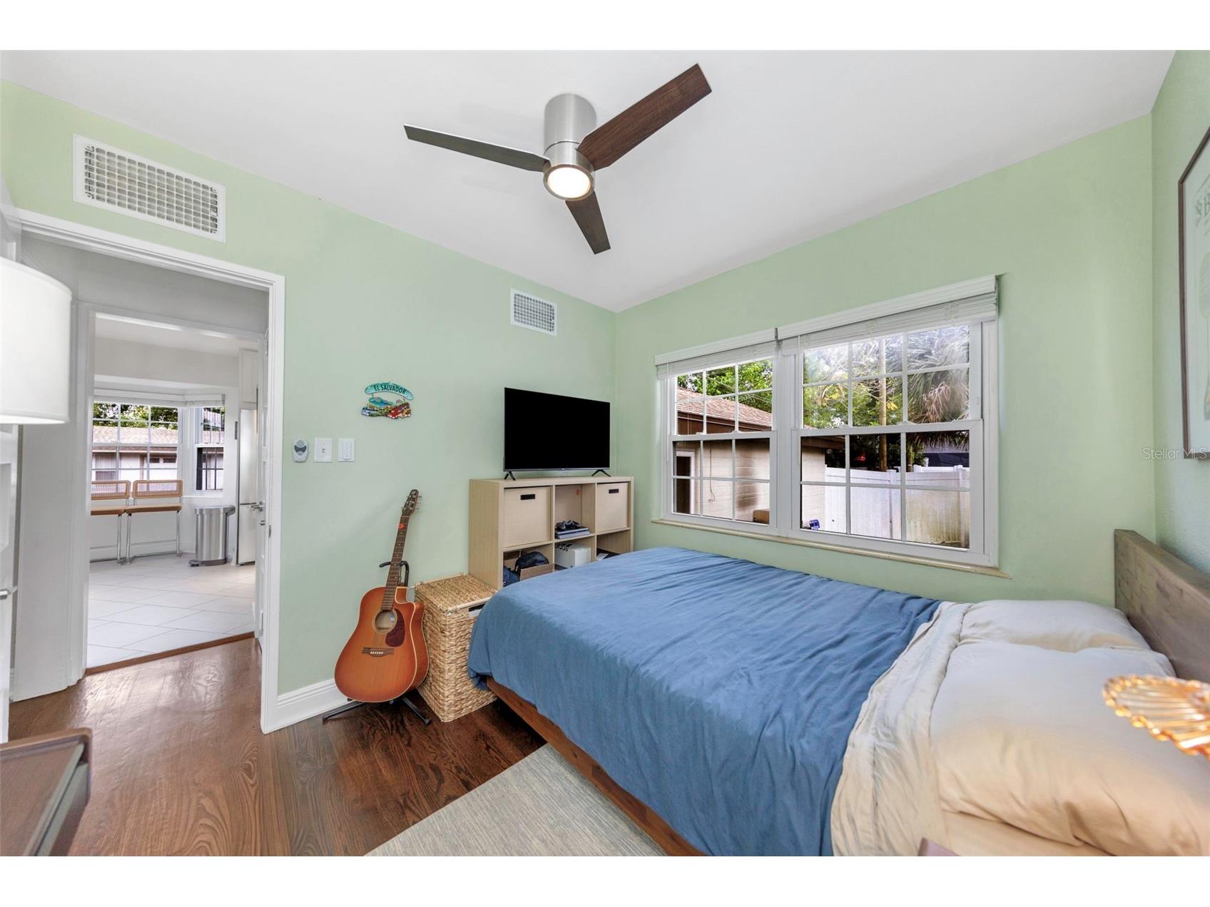 4300 3rd Avenue S Saint Petersburg FL 33711 TB8498795 image32