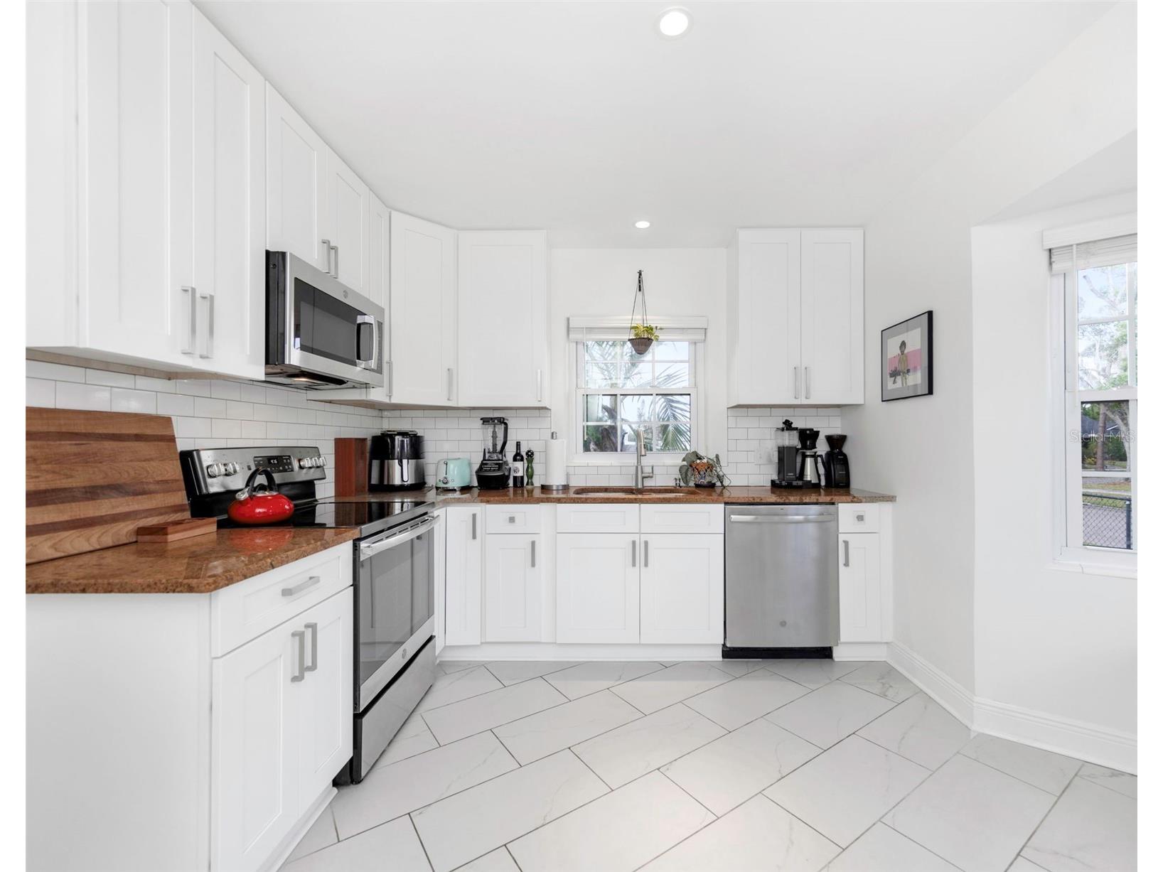 4300 3rd Avenue S Saint Petersburg FL 33711 TB8498795 image33