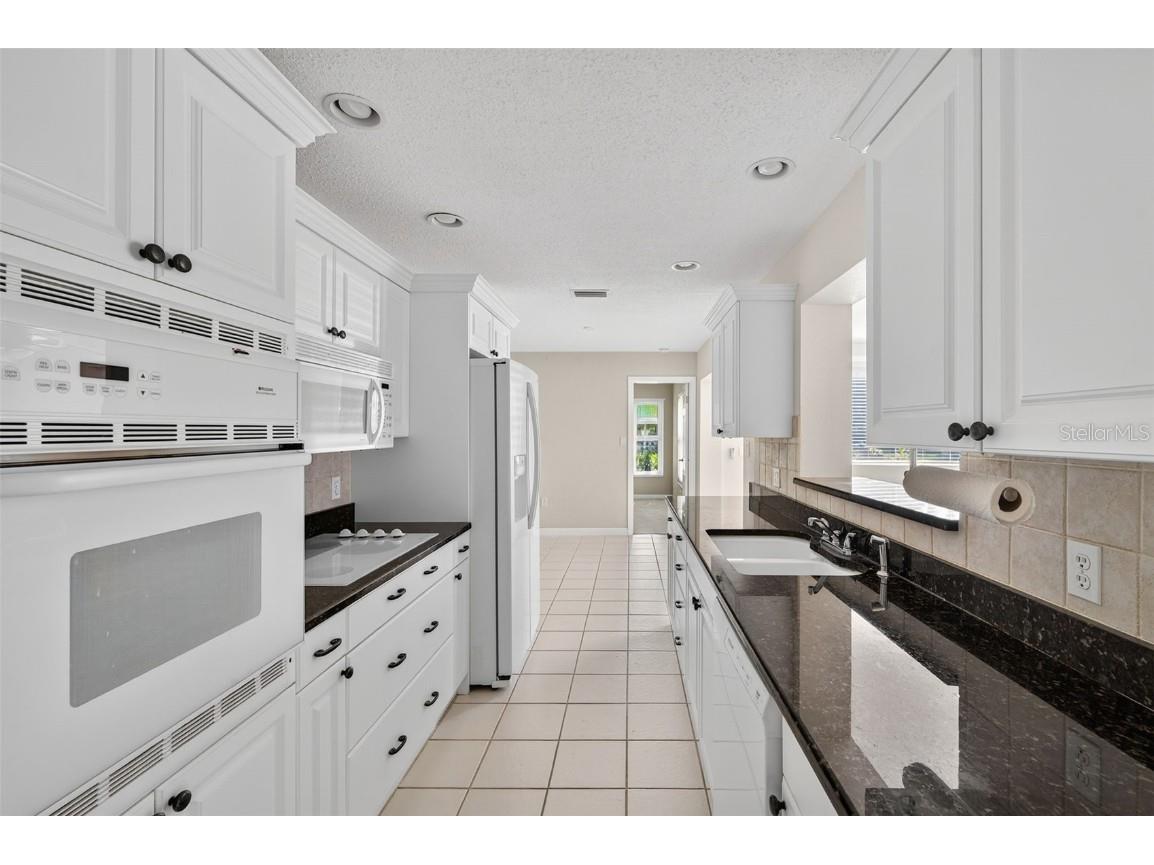4300 50th Place S Saint Petersburg FL 33711 TB8445006 image14
