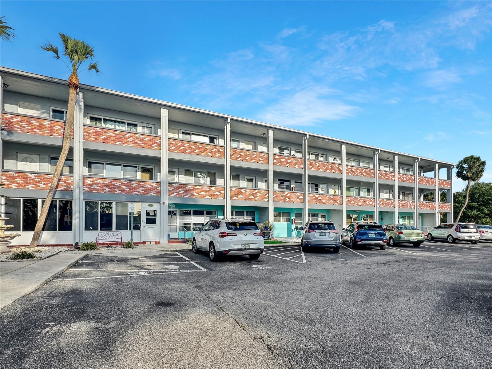 4300 58th Street N #1915 Kenneth City FL 33709 TB8507989 image1