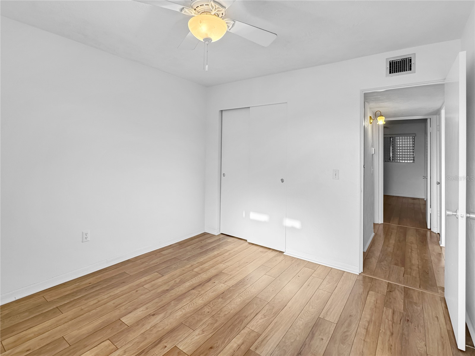 4300 58th Street N #1915 Kenneth City FL 33709 TB8507989 image8