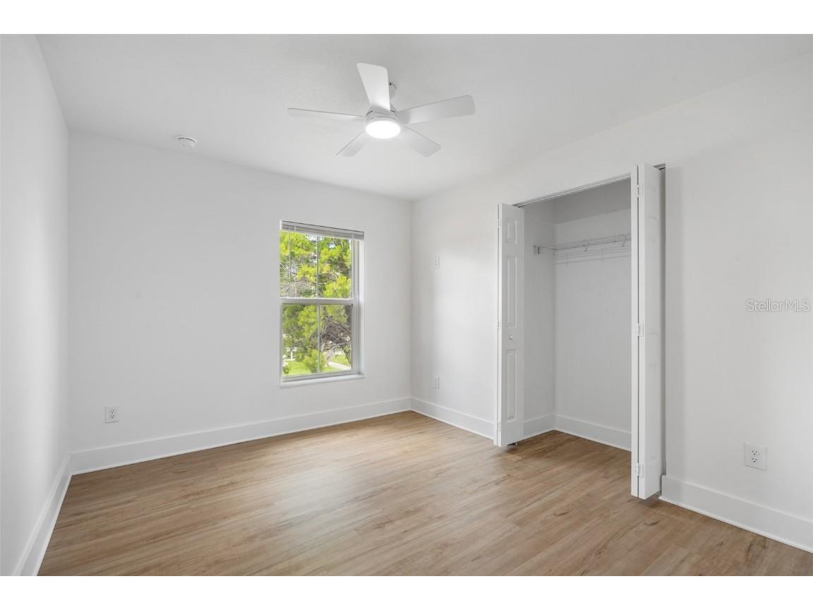 4300 5th Avenue S Saint Petersburg FL 33711 TB8405607 image12