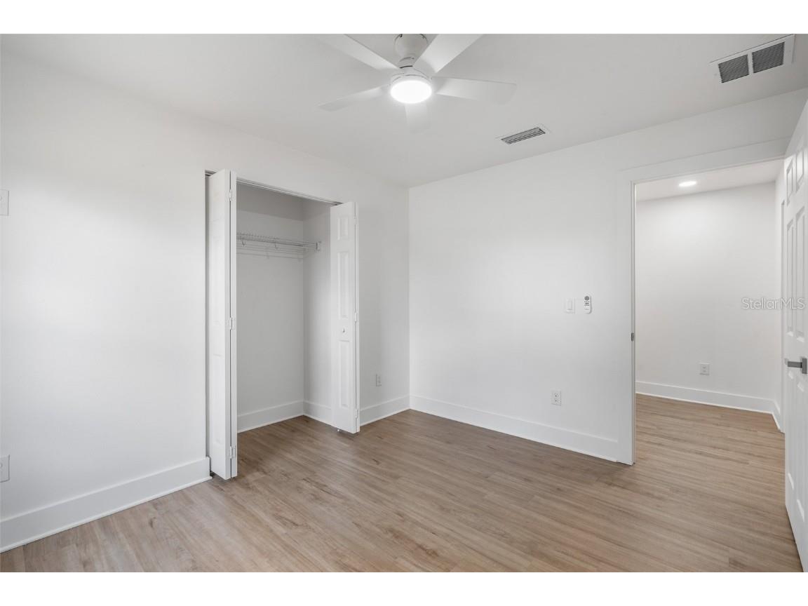 4300 5th Avenue S Saint Petersburg FL 33711 TB8405607 image13