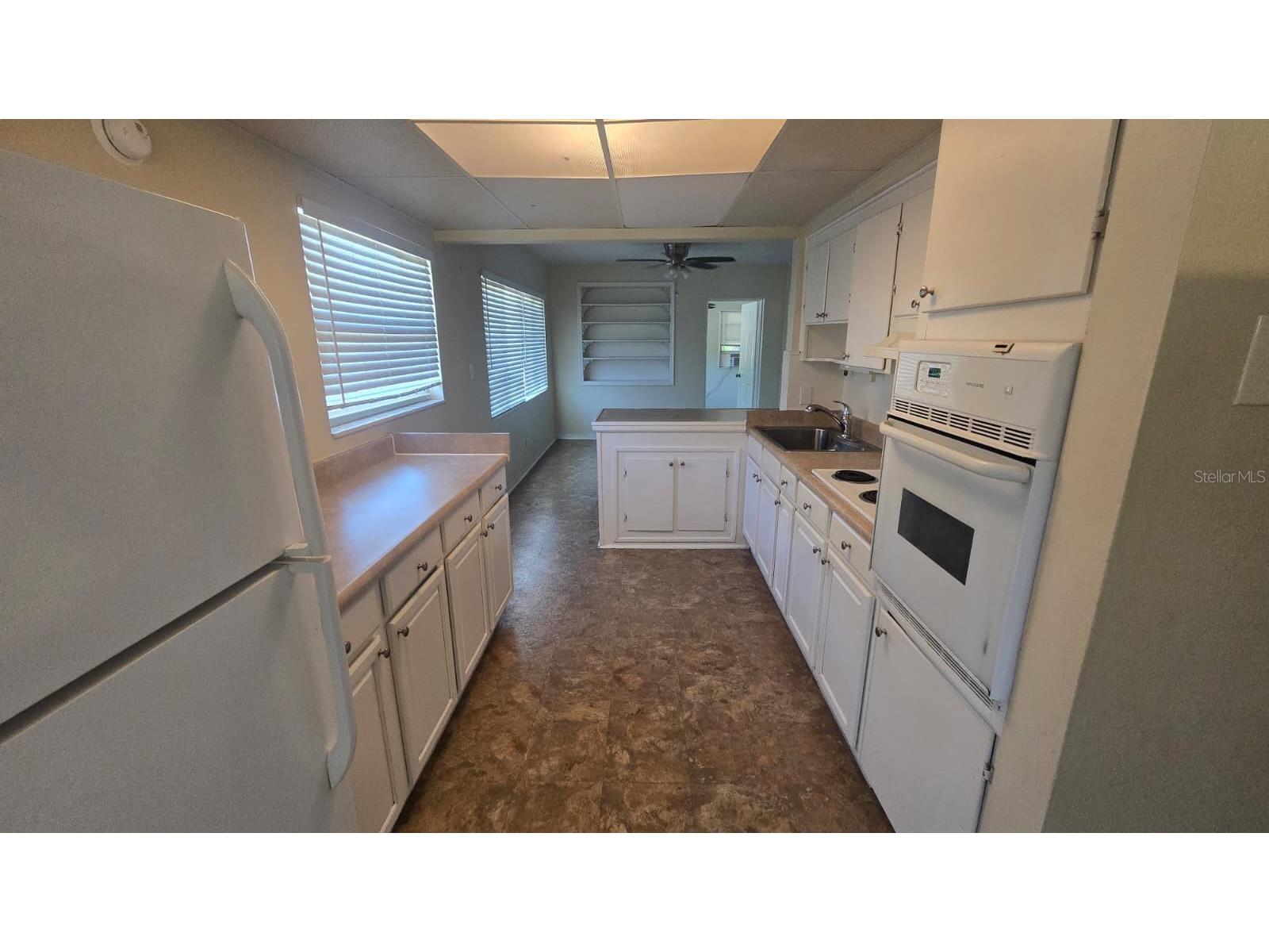 4300 72nd Avenue N Pinellas Park FL 33781 TB8513300 image6