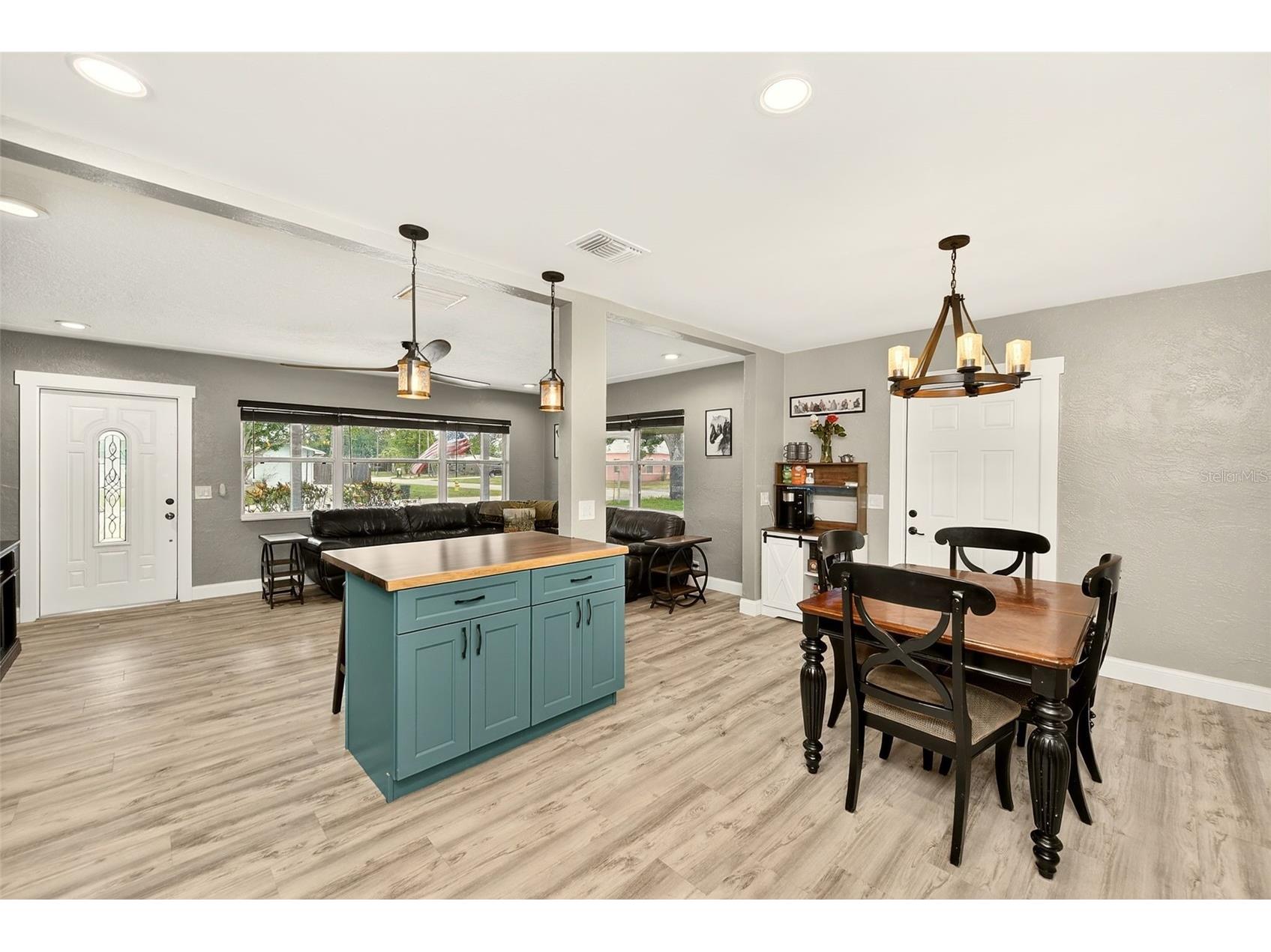 4300 80th Avenue N Pinellas Park FL 33781 TB8506875 image12