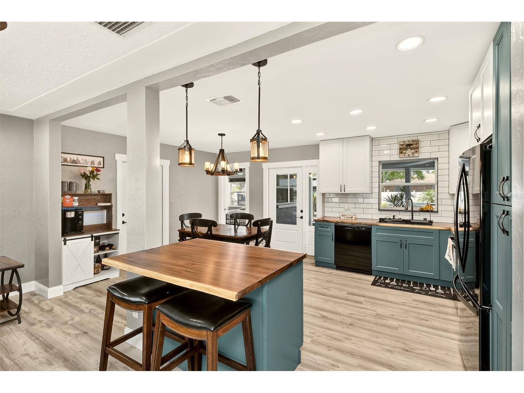 4300 80th Avenue N Pinellas Park FL 33781 TB8506875 image7