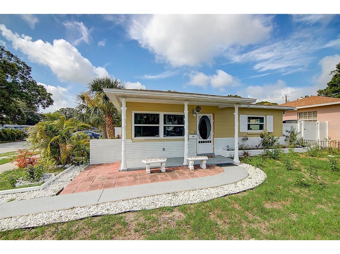 4300 9th Avenue N Saint Petersburg FL 33713 U8203448 image1