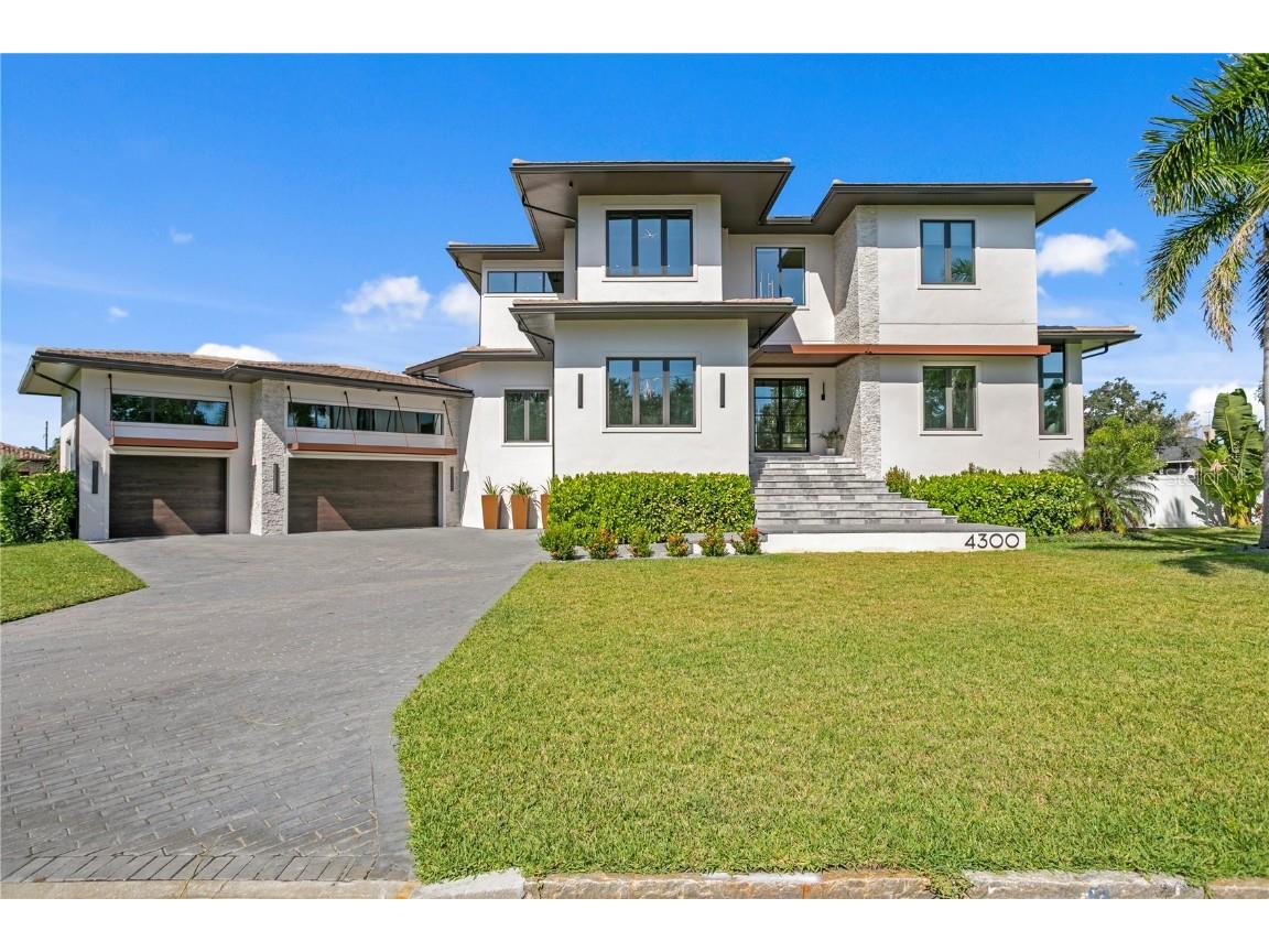 4300 Bayshore Boulevard NE Saint Petersburg FL 33703 TB8436678 image3