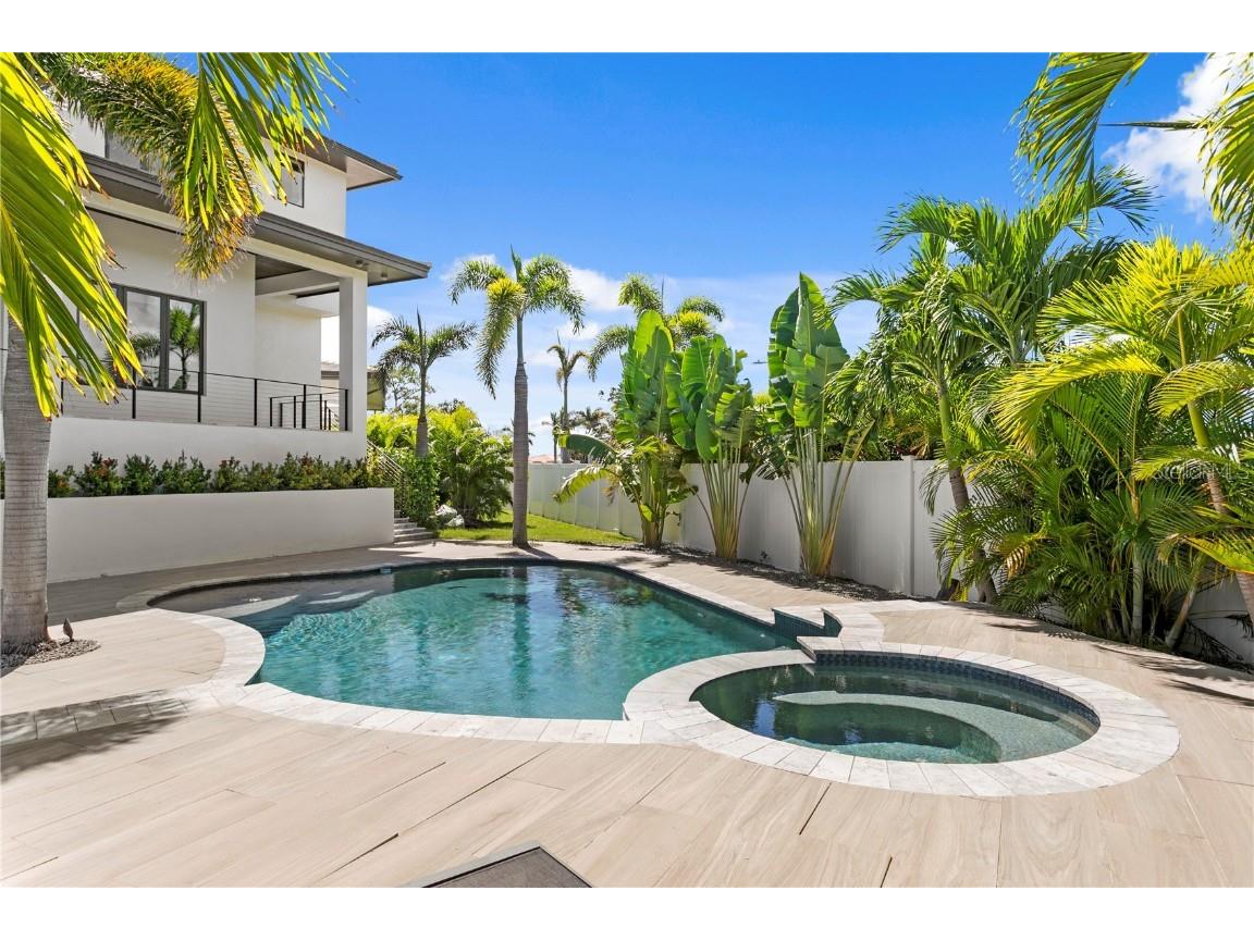 4300 Bayshore Boulevard NE Saint Petersburg FL 33703 TB8436678 image31