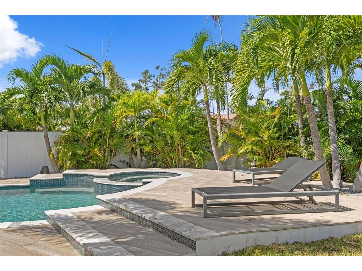 4300 Bayshore Boulevard NE Saint Petersburg FL 33703 TB8436678 image32