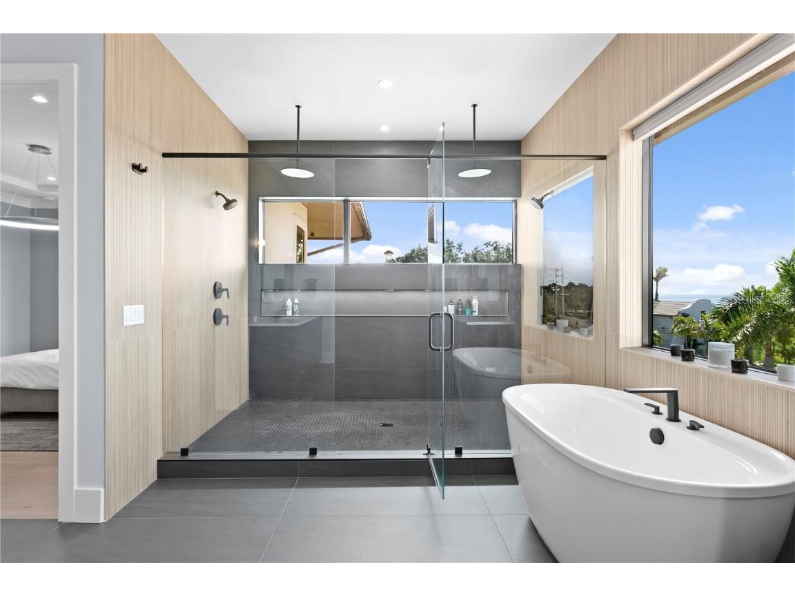 4300 Bayshore Boulevard NE Saint Petersburg FL 33703 TB8436678 image48