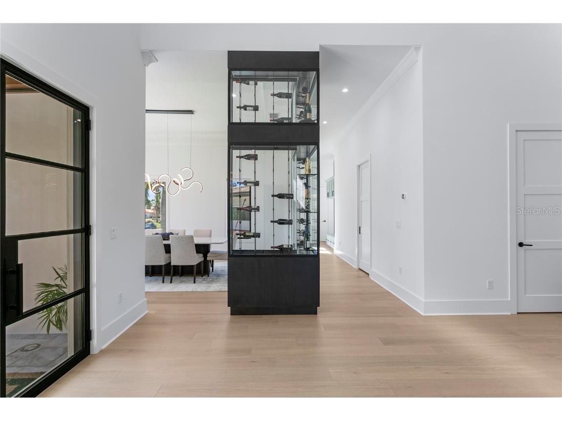 4300 Bayshore Boulevard NE Saint Petersburg FL 33703 TB8436678 image6