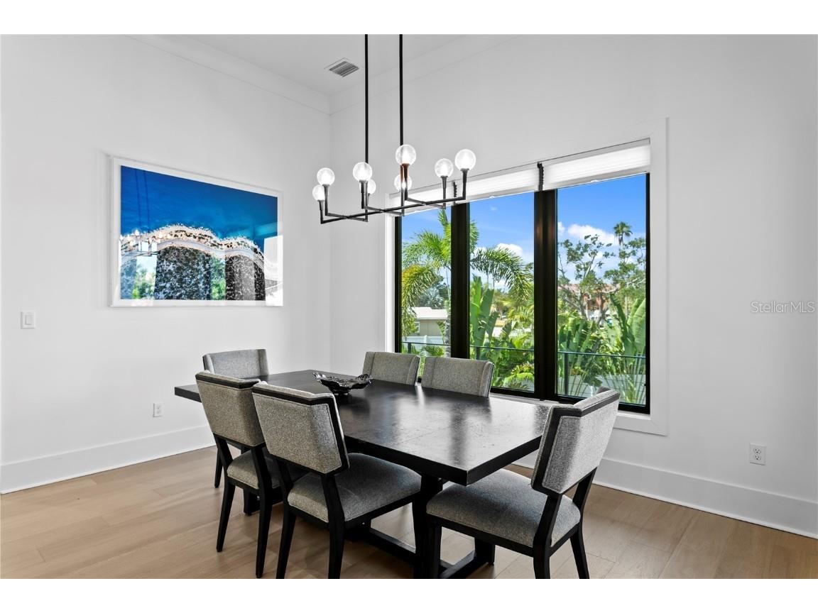 4300 Bayshore Boulevard NE Saint Petersburg FL 33703 TB8436678 image79