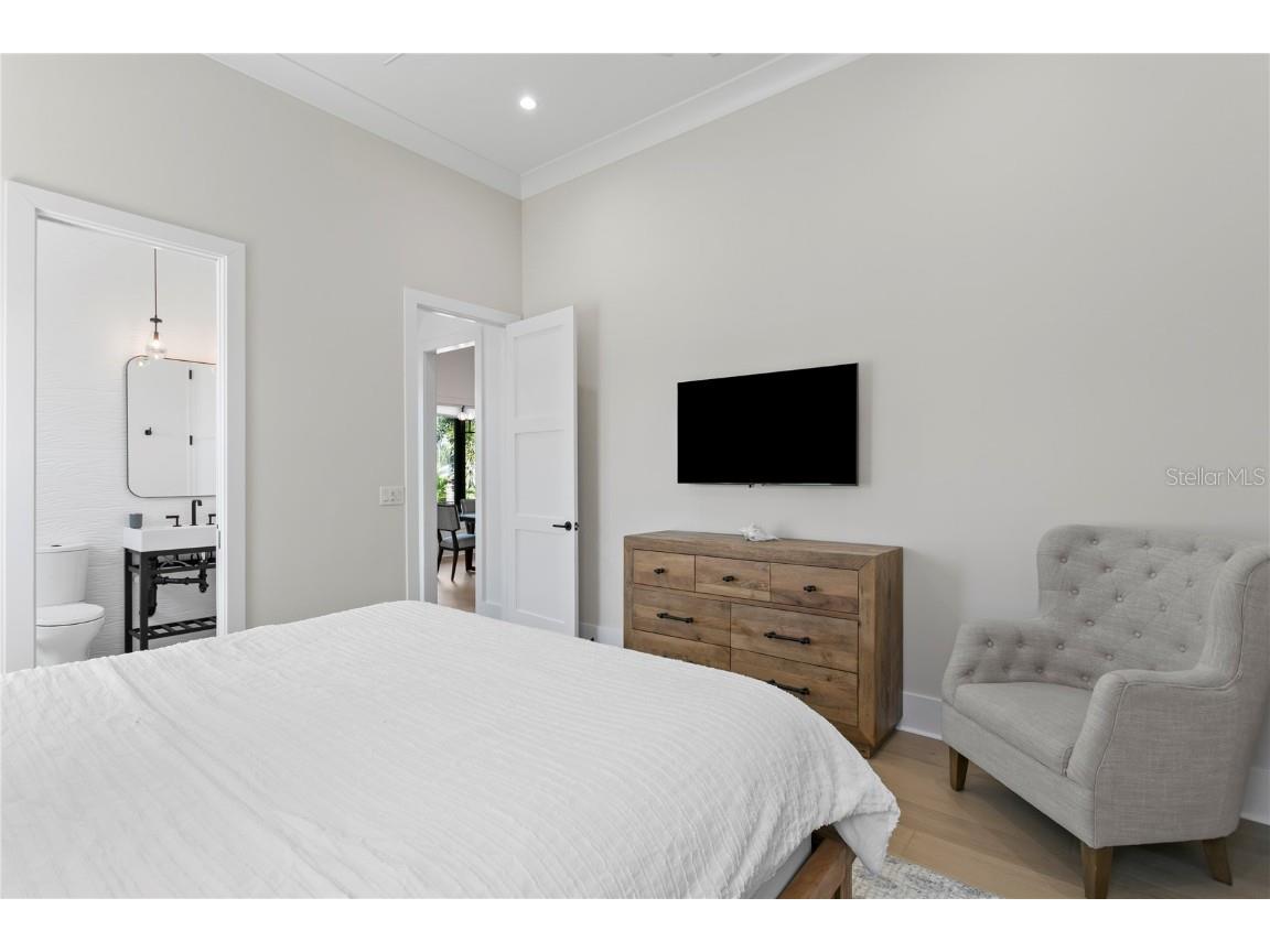 4300 Bayshore Boulevard NE Saint Petersburg FL 33703 TB8436678 image82