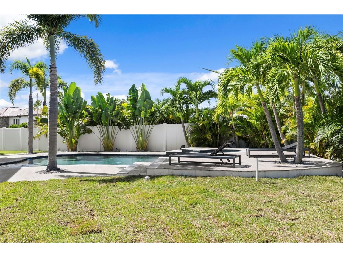 4300 Bayshore Boulevard NE Saint Petersburg FL 33703 TB8436678 image87