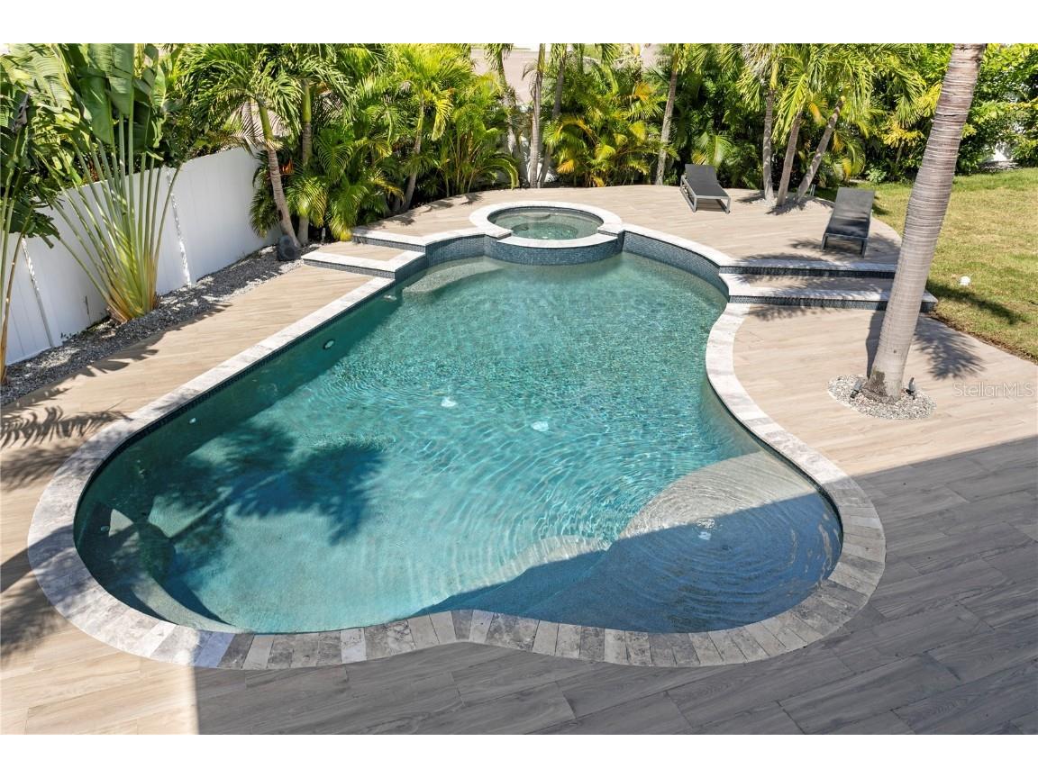 4300 Bayshore Boulevard NE Saint Petersburg FL 33703 TB8436678 image88