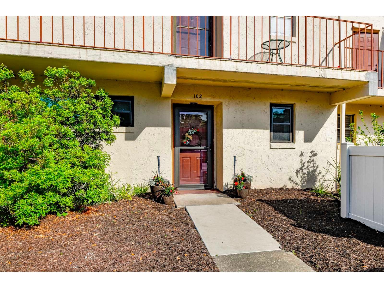 4300 Baywood Boulevard #B102 Mount Dora FL 32757 G5109828 image1