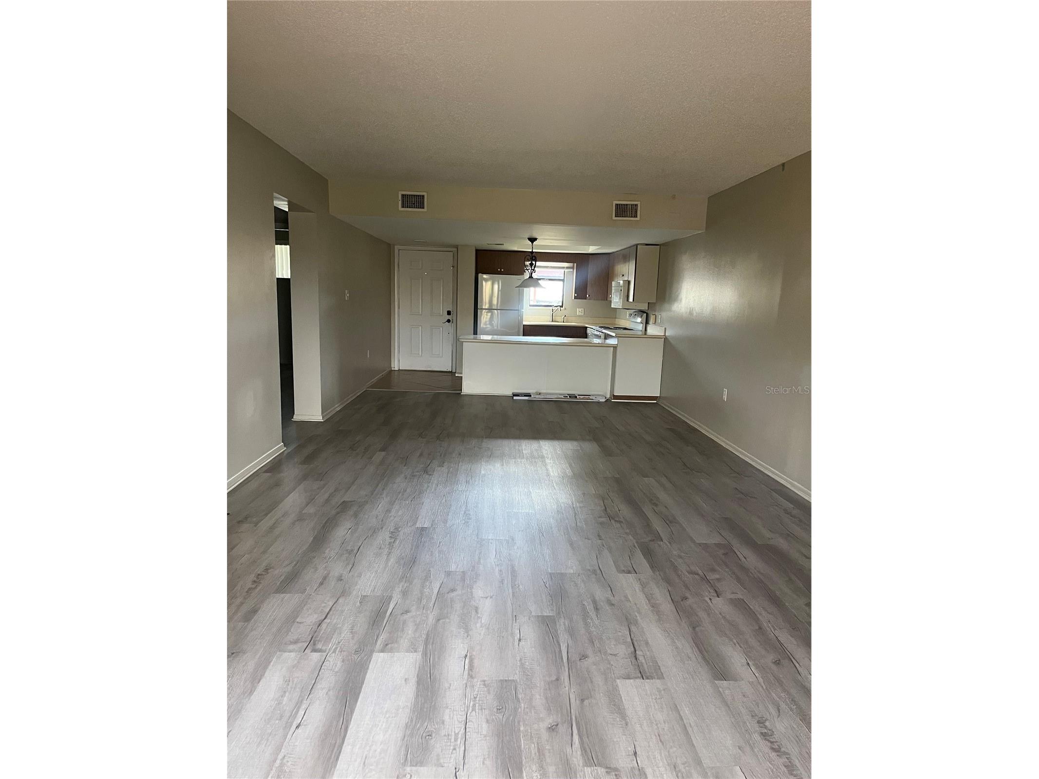 4300 Baywood Boulevard #B105 Mount Dora FL 32757 G5113950 image2