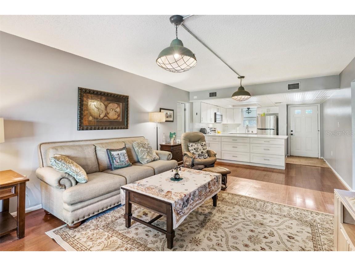 4300 Baywood Boulevard #B106 Mount Dora FL 32757 - LAKE SAUNDERS G5103683 image18