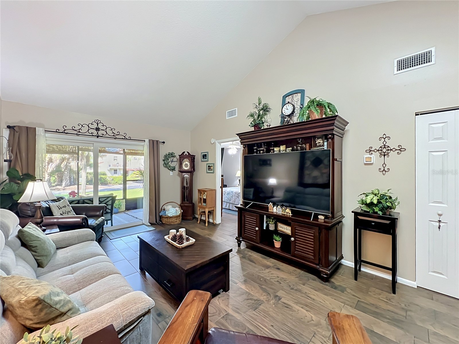 4300 Baywood Boulevard #C106 Mount Dora FL 32757 - LAKE SAUNDERS G5113298 image16