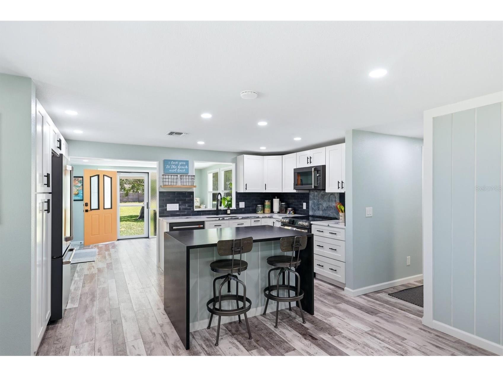 4300 Eastern Parkway Sarasota FL 34233 N6144098 image17