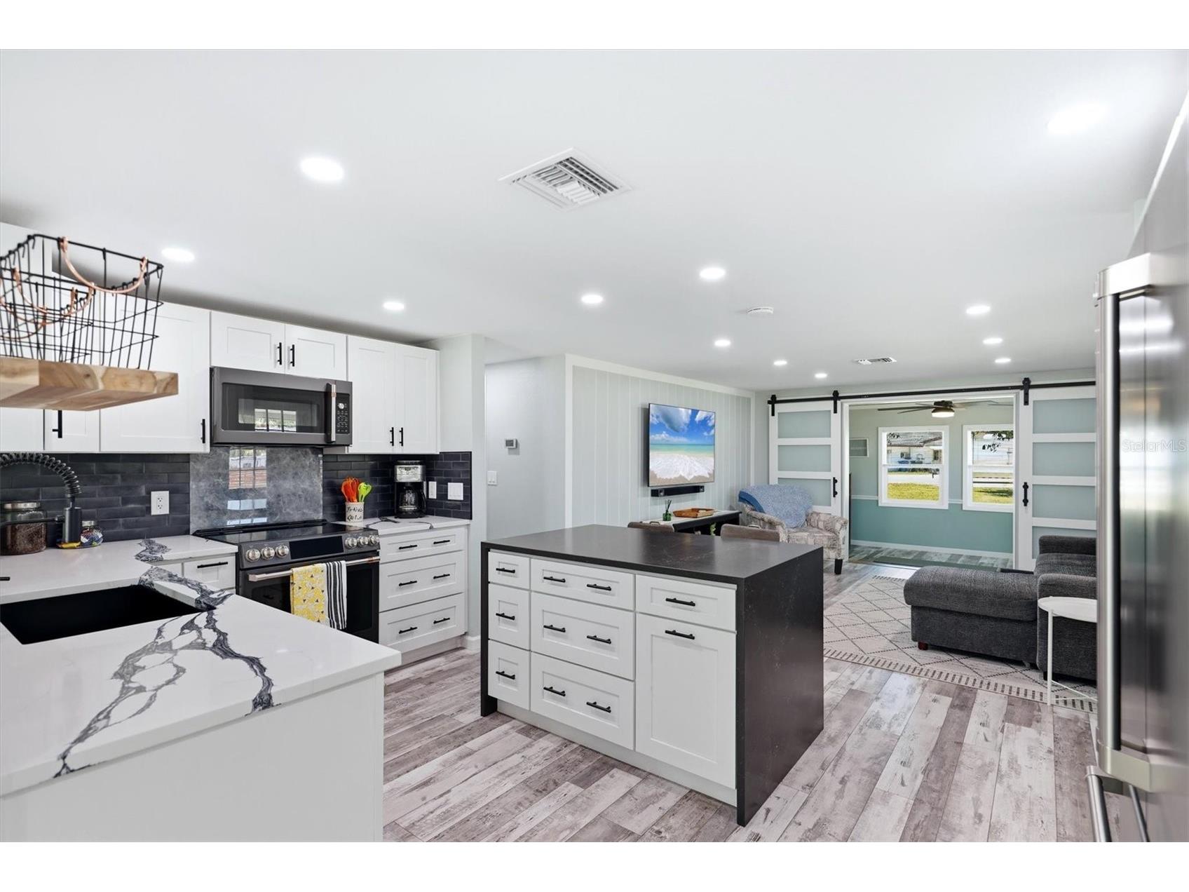 4300 Eastern Parkway Sarasota FL 34233 N6144098 image24