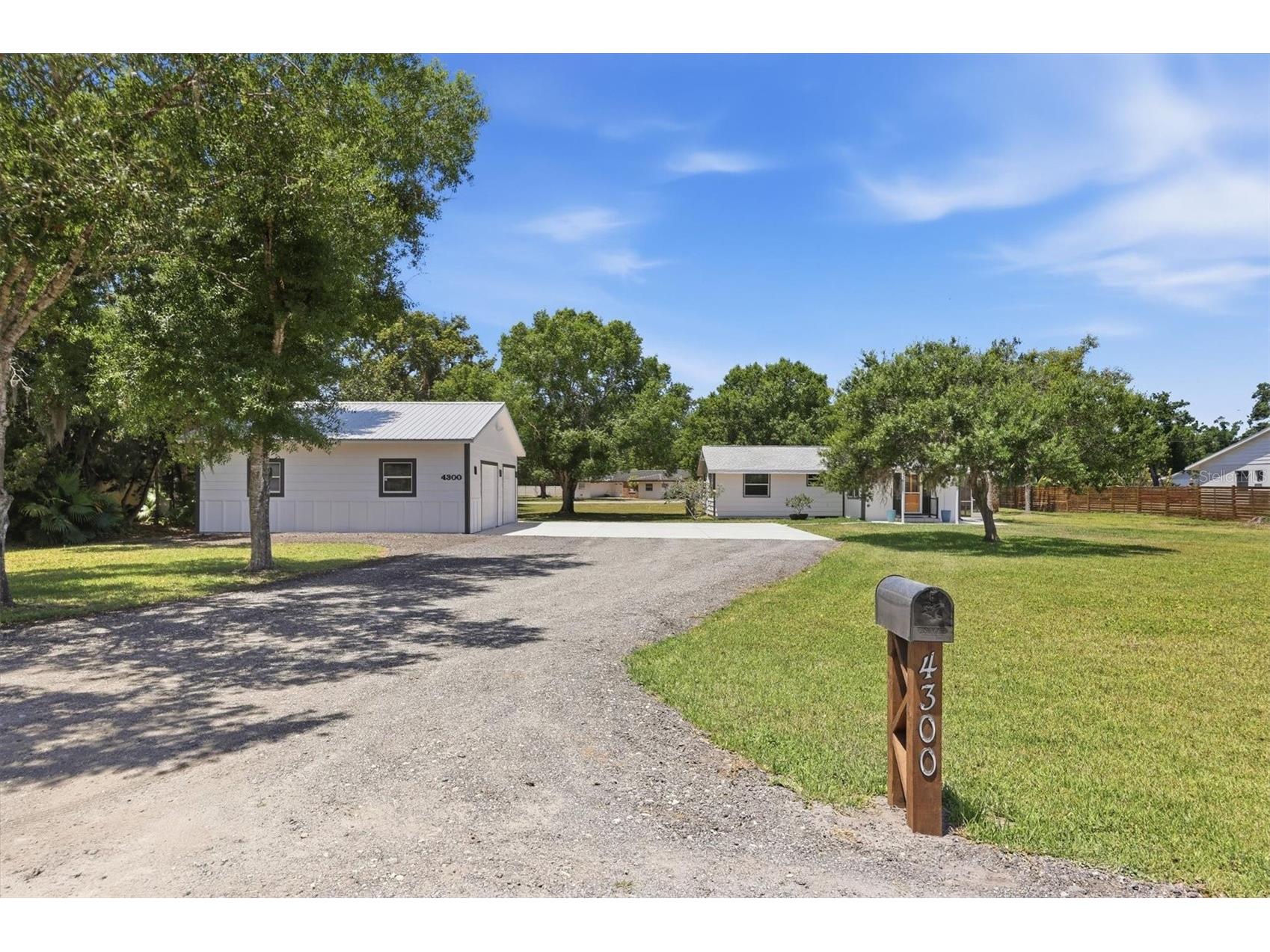 4300 Eastern Parkway Sarasota FL 34233 N6144098 image5