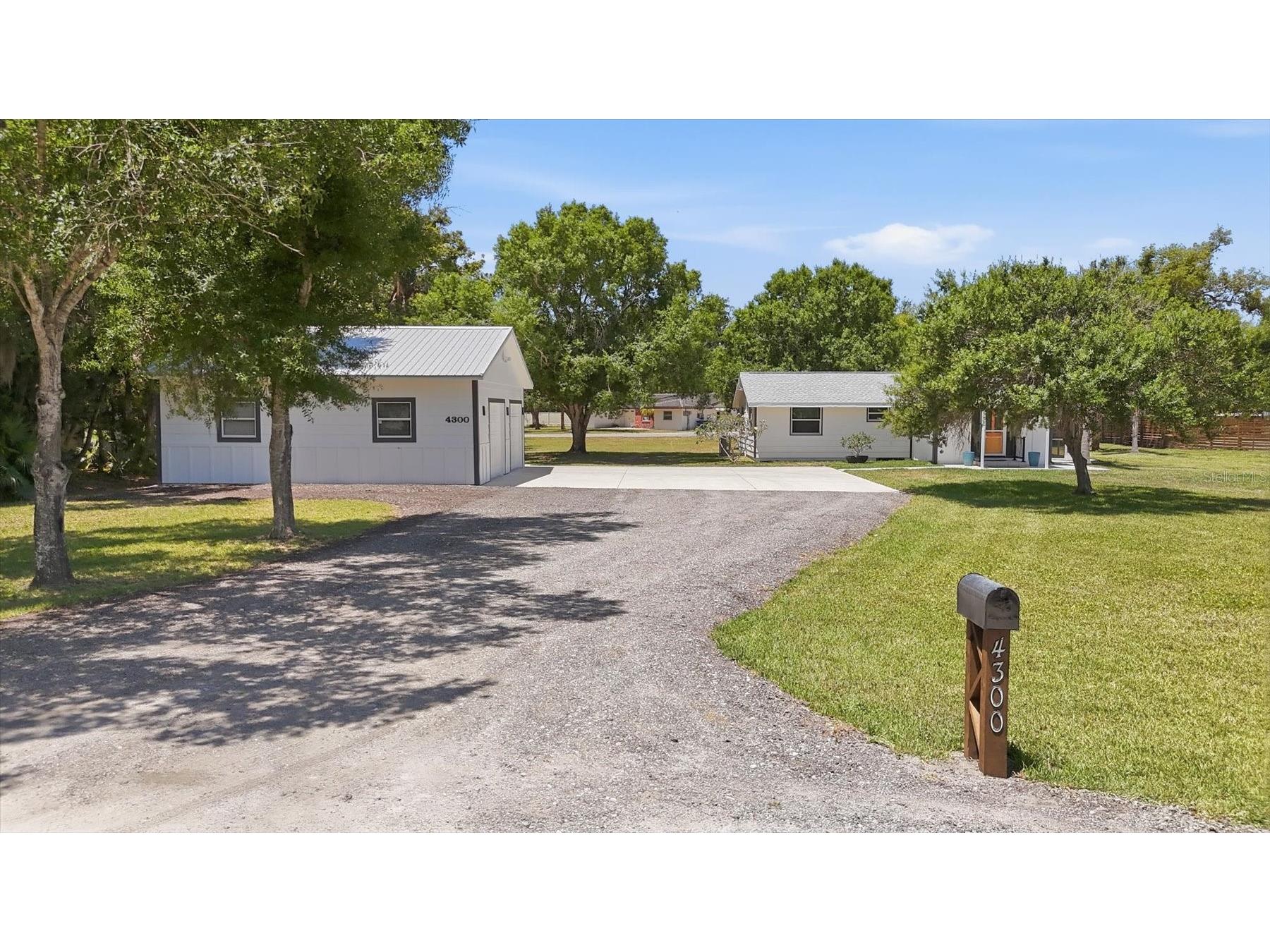 4300 Eastern Parkway Sarasota FL 34233 N6144098 image6