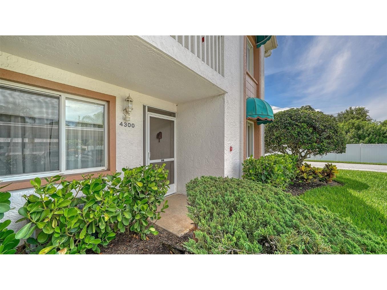 4300 Madeira Court #3333 Sarasota FL 34233 A4577869 image1