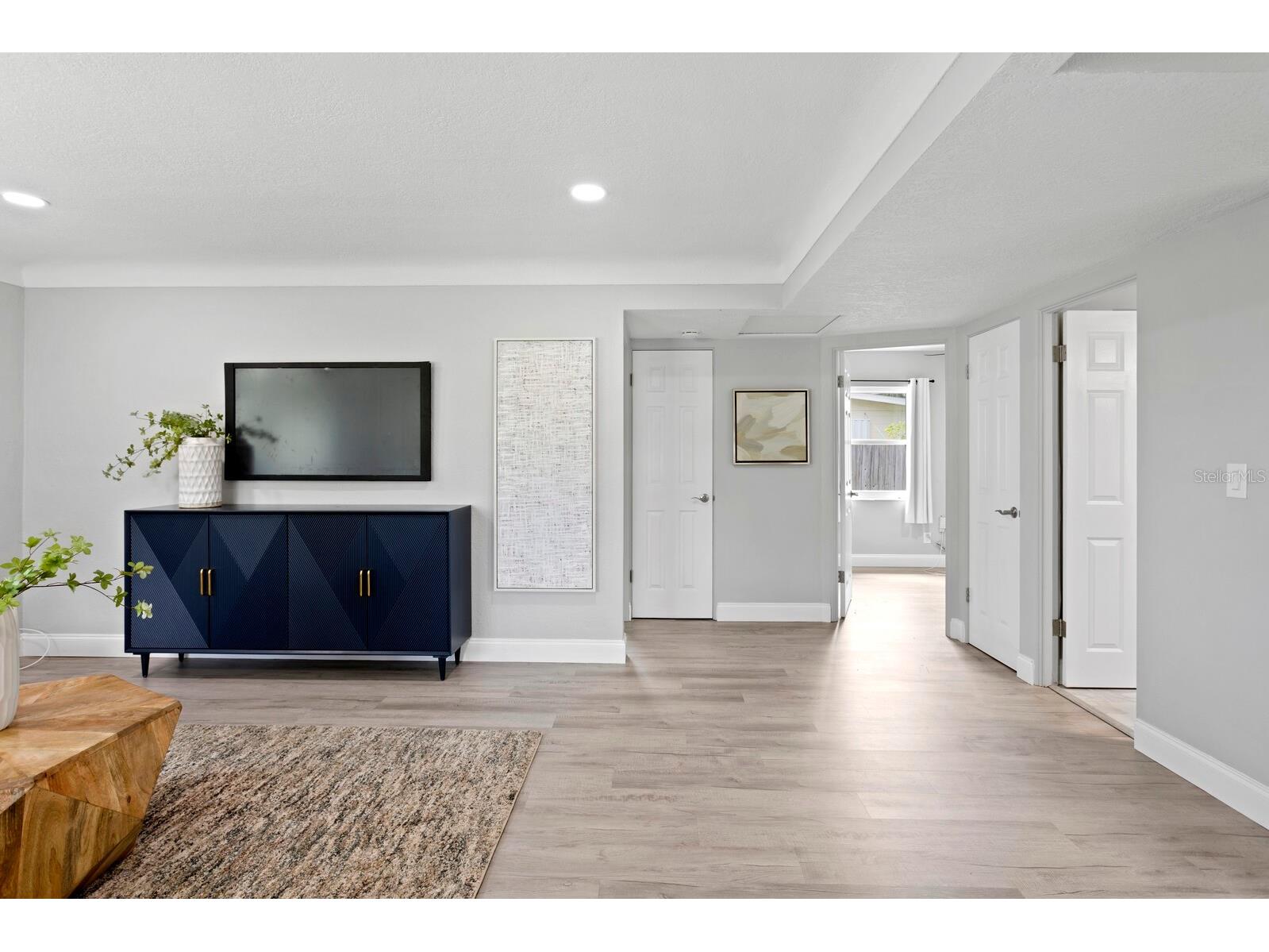 4300 Maple Street NE Saint Petersburg FL 33703 TB8476217 image4