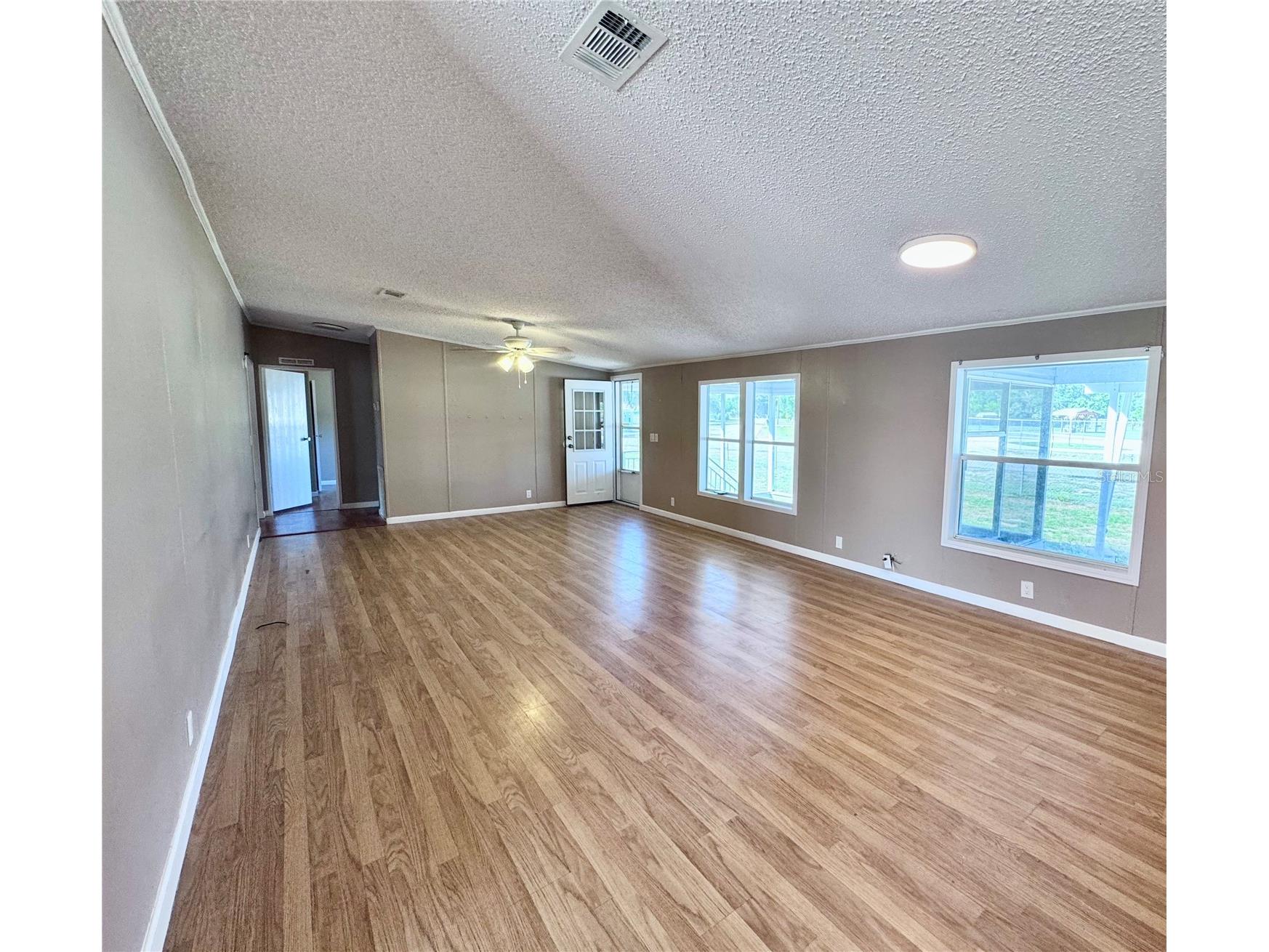 4300 Meadow Ridge Avenue Mulberry FL 33860 TB8505965 image9