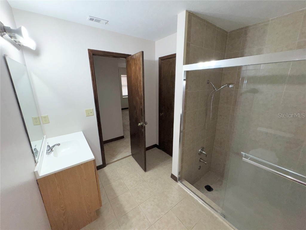 4300 NE 17th Terrace Gainesville FL 32609 GC531846 image19