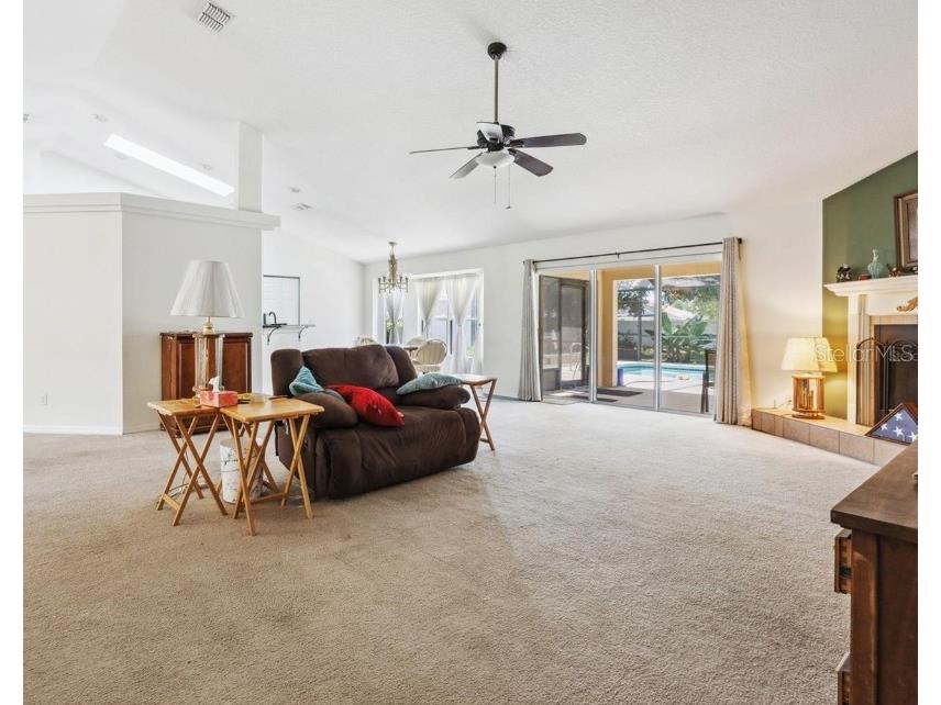 4300 NW 4th Circle Ocala FL 34475 OM710291 image7