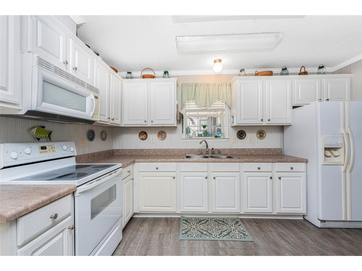 4300 Riverside Drive #97 Punta Gorda FL 33982 C7504656 image10