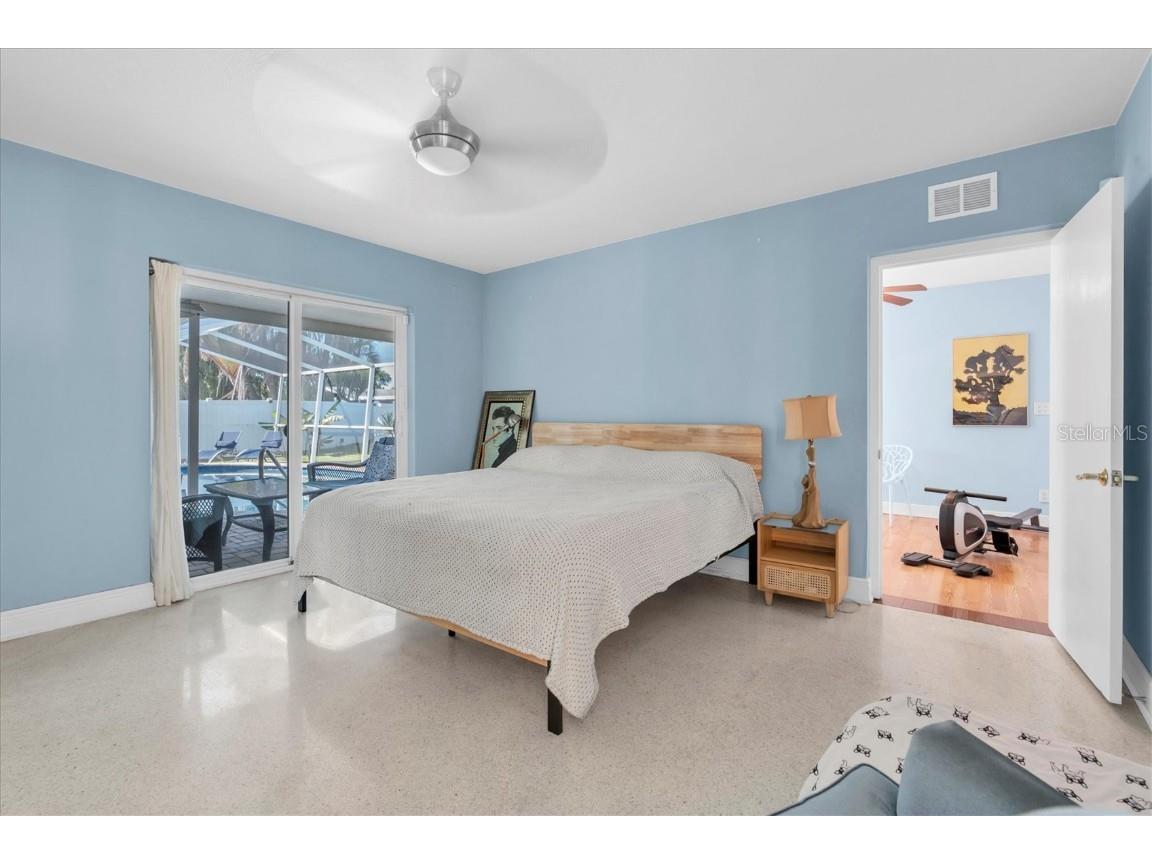 4301 50th Terrace S Saint Petersburg FL 33711 TB8445552 image14