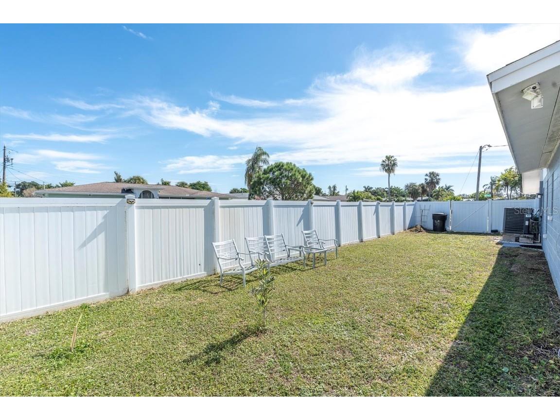 4301 50th Terrace S Saint Petersburg FL 33711 TB8445552 image26