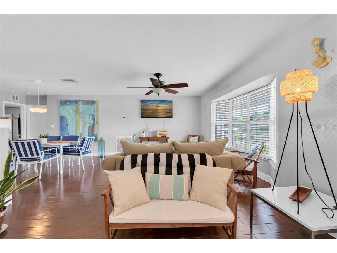 4301 50th Terrace S Saint Petersburg FL 33711 TB8445552 image5