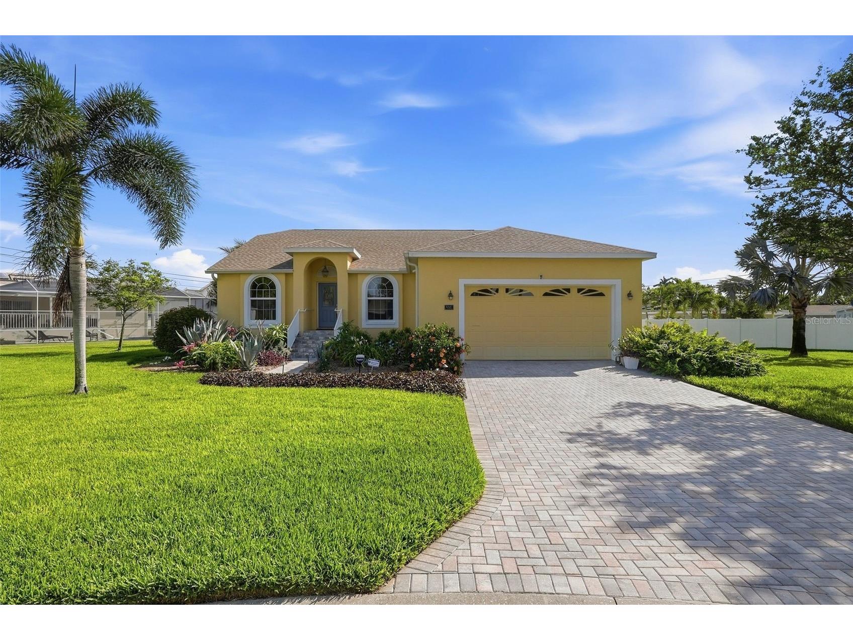 4301 52nd Avenue S Saint Petersburg FL 33711 TB8494777 image1