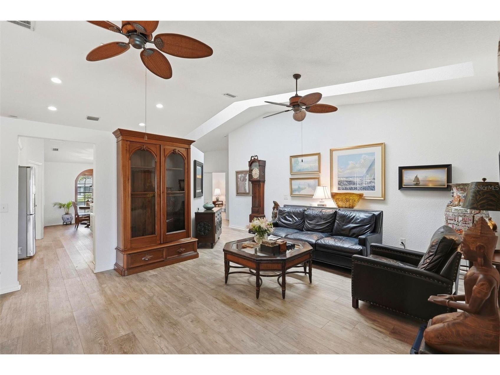 4301 52nd Avenue S Saint Petersburg FL 33711 TB8494777 image6