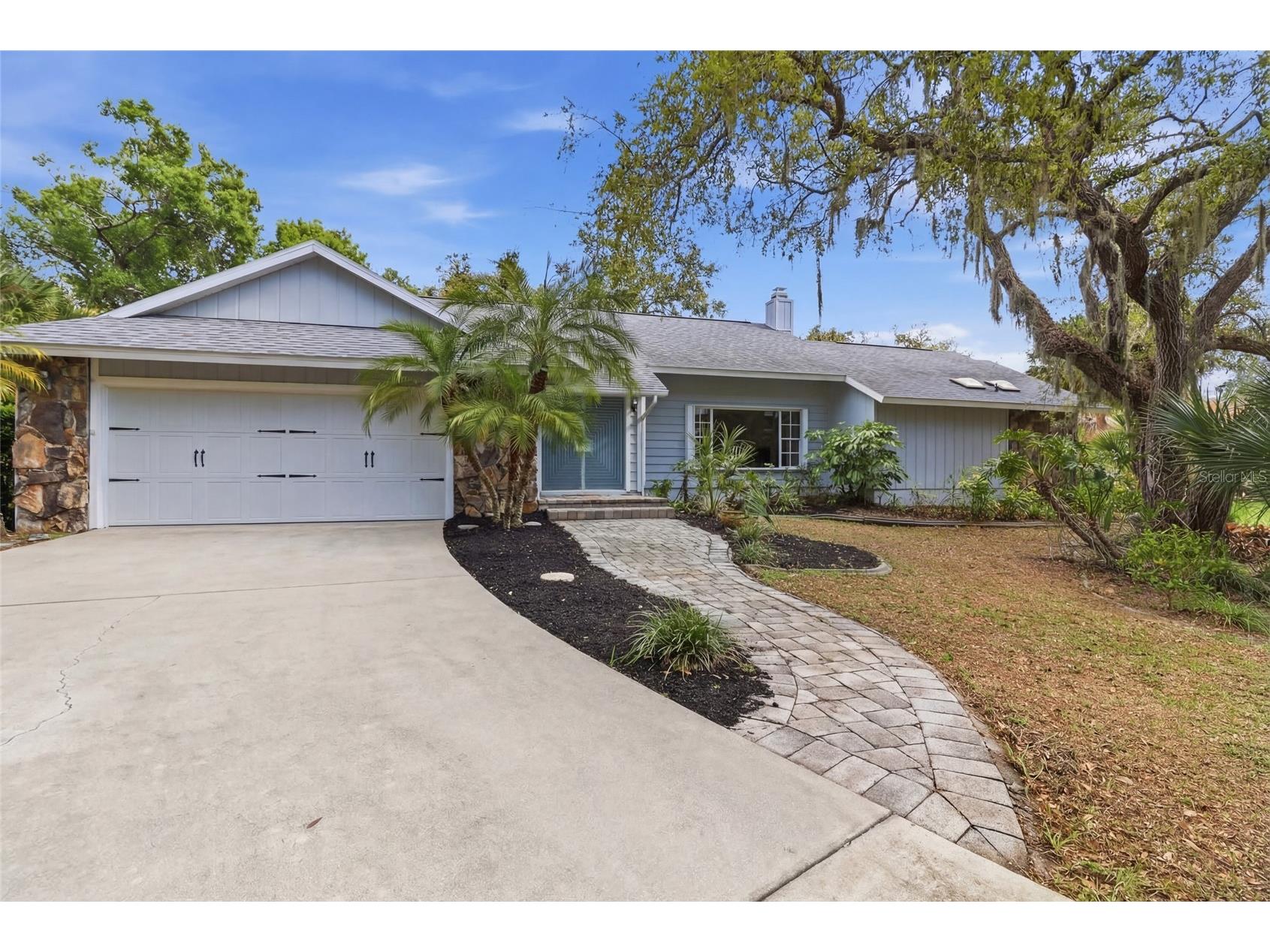 4301 Brackenwood Court Sarasota FL 34232 A4686243 image1