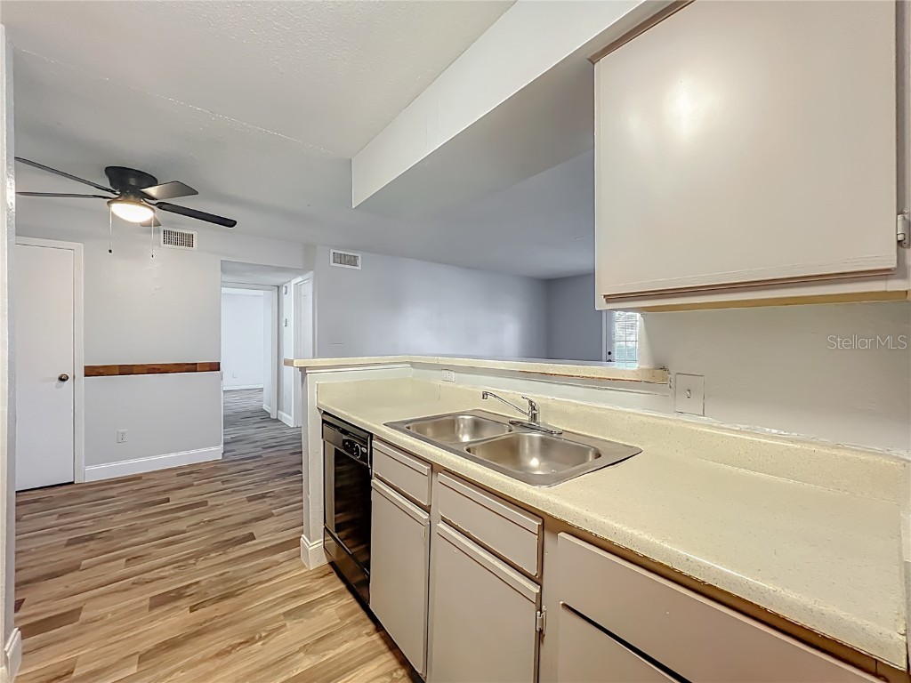 4301 Lizshire Lane #107 Orlando FL 32822 O6369783 image27