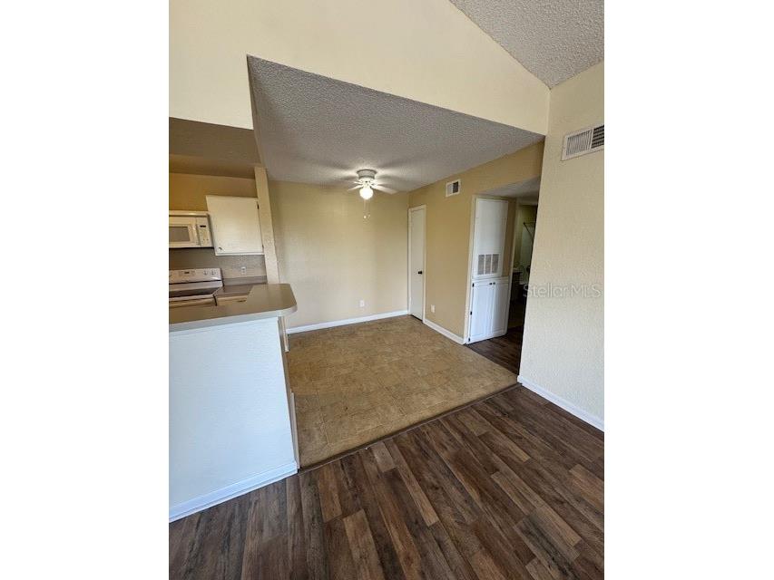 4301 Lizshire Lane #303 Orlando FL 32822 O6244742 image3