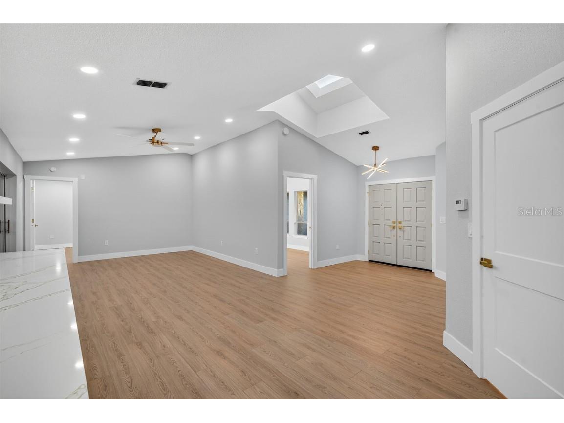 4301 Marine Parkway New Port Richey FL 34652 W7880624 image24